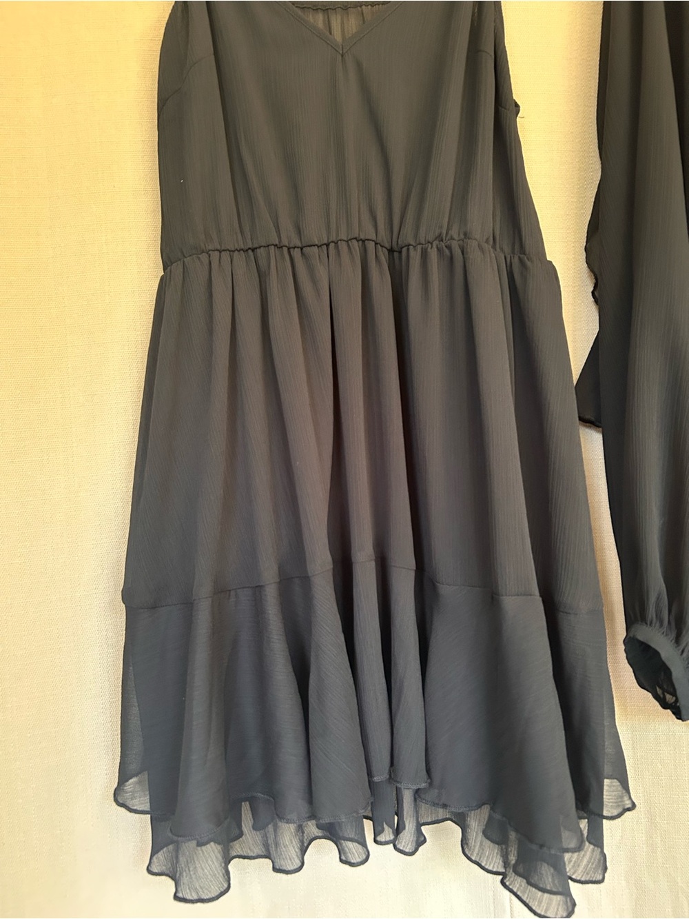 Commense Black Tiered Ruffle Chiffon Mini Dress Set with Liner - Picture 5 of 8
